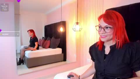 Leloo  online show from May 19, 10:49 pm