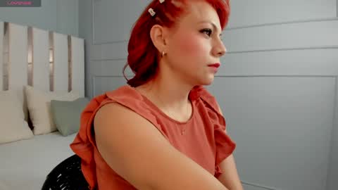 Leloo  online show from May 24, 7:52 pm