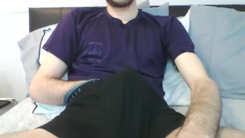 Snapshot of lemon2020435 chatting on April 28, 2:38 am lemon2020435 online show from April 28, 2:38 am