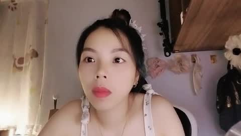 lemon8386 online show from June 17, 10:10 pm