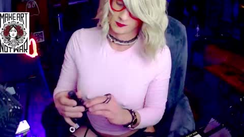 Lemon Stealing Whore online show from February 15, 7:51 am