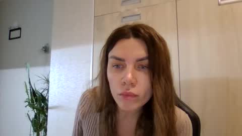 lena6122000 online show from November 27, 3:58 pm