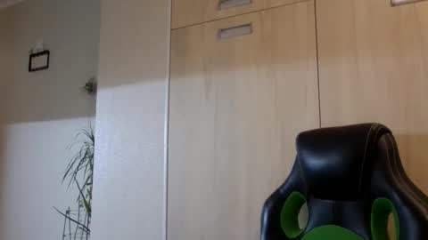 lena6122000 online show from March 10, 8:58 pm