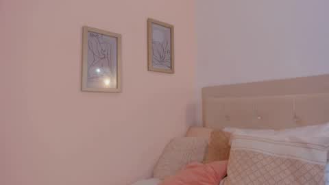 lena_luthor online show from September 25, 7:12 am