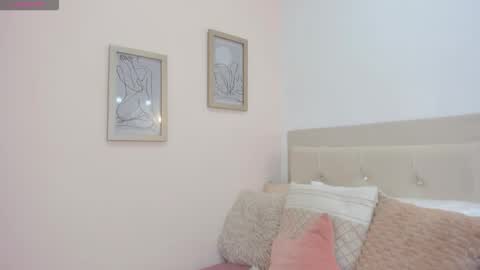 lena_luthor online show from February 28, 7:20 am