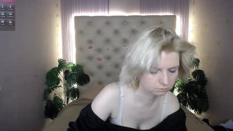 Lena online show from December 6, 4:03 am