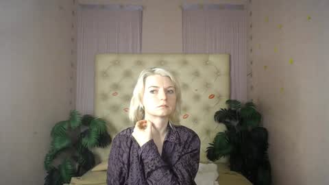 Lena online show from February 8, 7:04 am