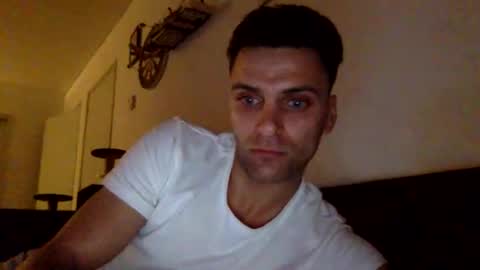 Armando online show from October 4, 12:19 am
