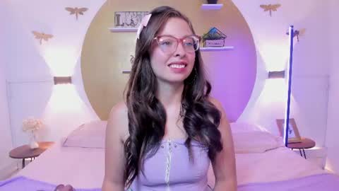 Lenna  online show from July 8, 11:26 am