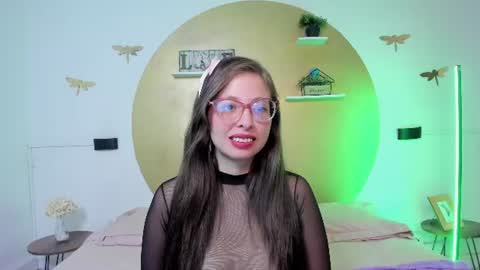 Lenna  online show from July 13, 11:46 am