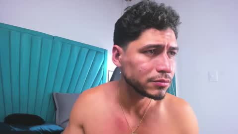 Snapshot of leo_carter1 chatting on February 20, 3:34 pm leo_carter1 online show from February 20, 3:34 pm