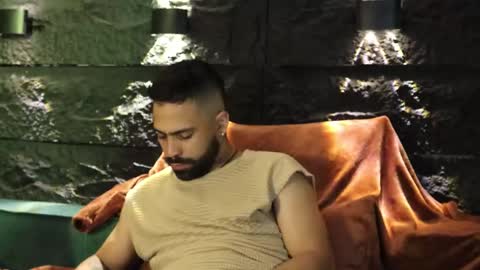 Leo  Diaz online show from September 30, 2:38 am