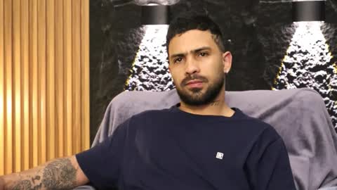 Leo  Diaz online show from February 8, 3:32 am