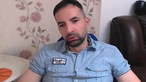 Leo Gianni online show from May 8, 2:22 pm