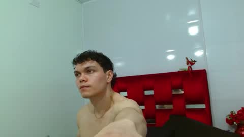 leo_morris online show from January 3, 7:07 pm