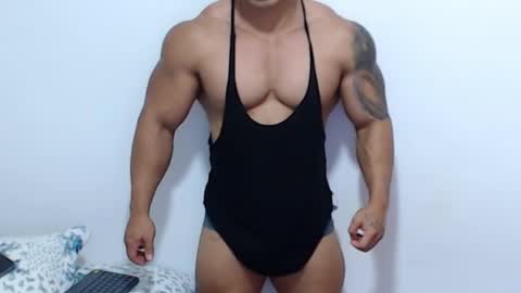 Leo online show from May 7, 10:37 pm