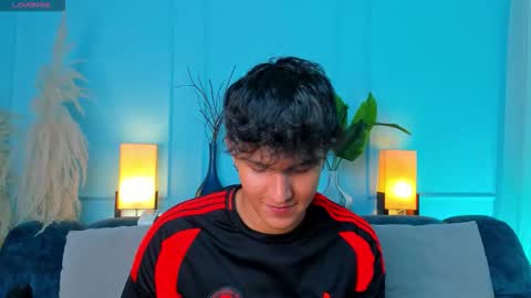 Leo online show from March 23, 3:32 am