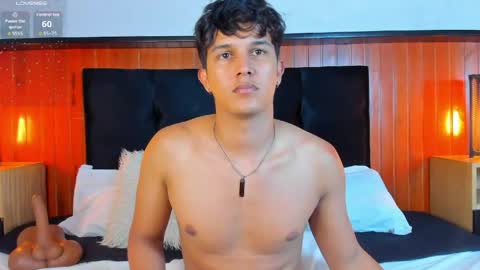 Snapshot of leo_savage_ chatting on May 8, 5:24 am Leo online show from May 8, 5:24 am