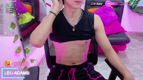 Snapshot of leoadamss chatting on December 9, 1:13 pm Leo online show from December 9, 1:13 pm