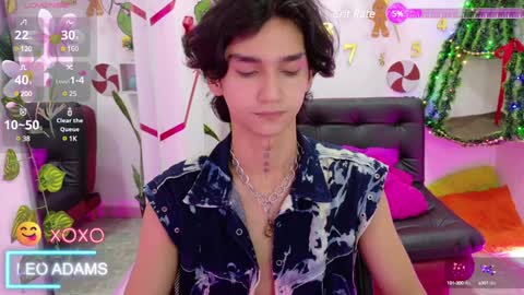 Snapshot of leoadamss chatting on December 30, 1:25 pm Leo online show from December 30, 1:25 pm