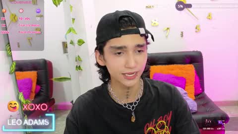 Snapshot of leoadamss chatting on February 13, 5:33 pm Leo online show from February 13, 5:33 pm