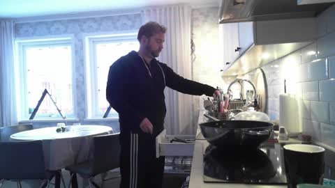 Leofromsweden online show from February 10, 9:13 am