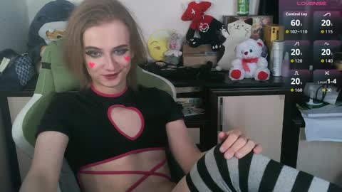 Snapshot of leoguessme chatting on March 30, 1:23 pm leoguessme online show from March 30, 1:23 pm