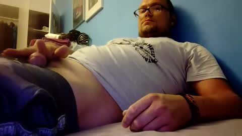 Snapshot of leolongbln chatting on September 13, 7:46 pm leolongbln online show from September 13, 7:46 pm