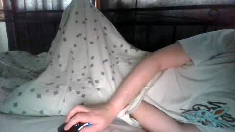 Snapshot of leon7069 chatting on July 14, 3:33 am Leon online show from July 14, 3:33 am