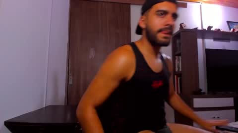 Leon Hart online show from January 24, 11:02 pm