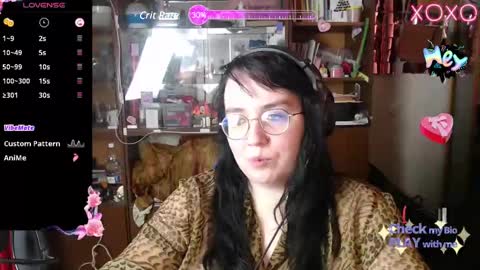 Snapshot of leona_harrison chatting on February 18, 5:20 am Leona Harrison online show from February 18, 5:20 am