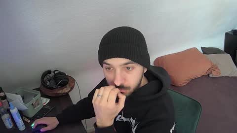 Leonardo online show from February 2, 1:10 pm