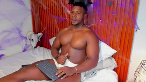 Leandro jones online show from October 29, 2:36 am