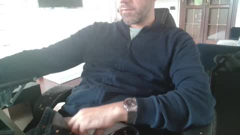 Snapshot of leone44 chatting on April 30, 8:53 am angel e sonia online show from April 30, 8:53 am