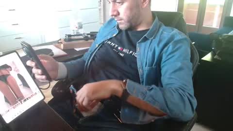 Snapshot of leone44 chatting on May 17, 2:24 pm angel e sonia online show from May 17, 2:24 pm