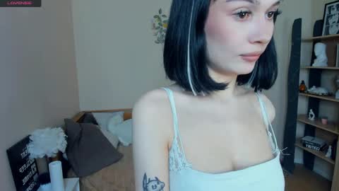 Alice online show from May 11, 8:06 pm