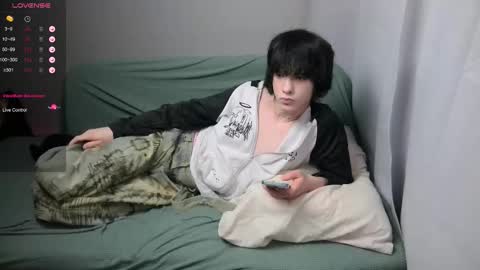 leonkissboy online show from February 24, 8:01 am