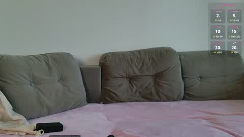 Snapshot of leonlure chatting on July 12, 6:48 am leonlure online show from July 12, 6:48 am