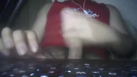 Snapshot of leoonel_95 chatting on March 12, 3:23 am leoonel_95 online show from March 12, 3:23 am
