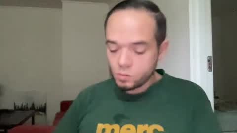 Snapshot of leroidesaulnes chatting on September 21, 9:33 am leroidesaulnes online show from September 21, 9:33 am