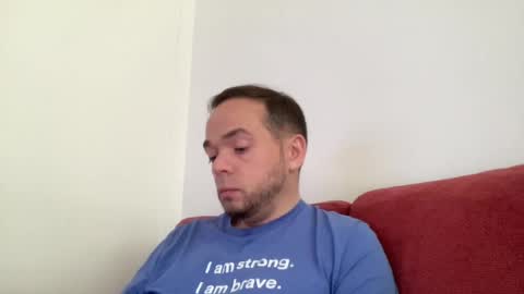 leroidesaulnes online show from July 31, 2:27 pm