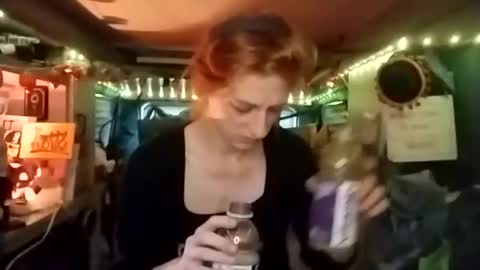 LesleyGumGrass- The Boring Trans girl online show from November 16, 9:31 pm