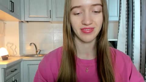  LESLIE   online show from November 12, 10:04 am