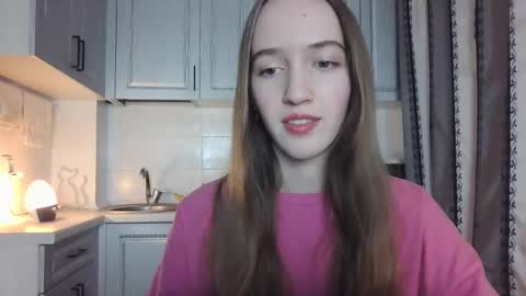  LESLIE   online show from November 29, 3:26 pm