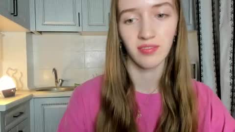  LESLIE   online show from July 5, 6:48 pm