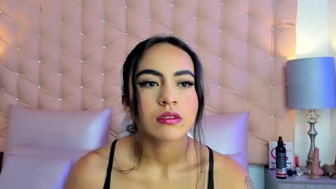 LeslieBush online show from March 10, 12:10 pm