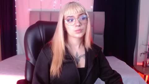 Less  online show from February 9, 11:14 am