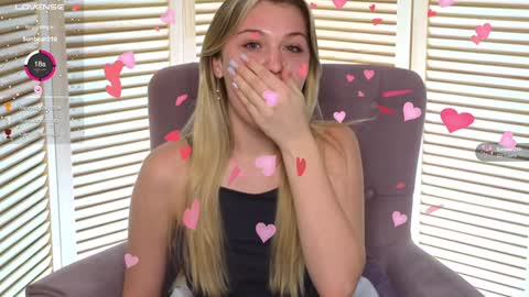 Snapshot of lesslimood chatting on December 1, 4:29 pm Erin Open for long and cool pvts 3 online show from December 1, 4:29 pm