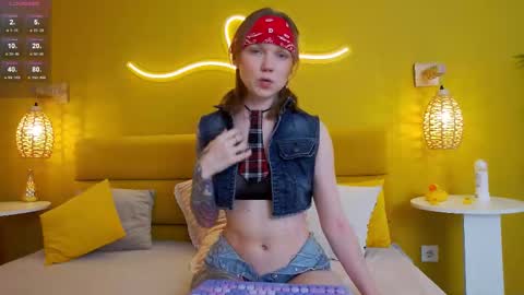 Lessy online show from November 14, 3:27 am