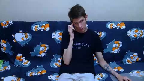 Snapshot of lester_broo chatting on June 26, 10:14 pm lester_broo online show from June 26, 10:14 pm